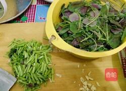 蒜蓉笕菜的做法图解1