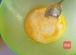 戚风蛋糕的做法图解5