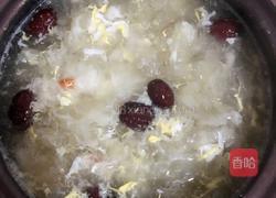 冰糖雪耳鸡蛋糖水的做法图解5