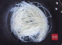 榨菜肉丝炒米粉的做法图解3