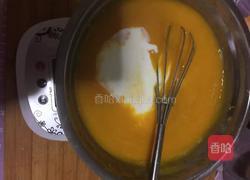 芒果慕斯蛋糕的做法图解3