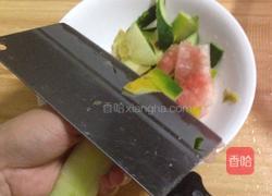 香辣西瓜皮的做法图解3