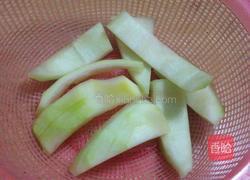 香辣西瓜皮的做法图解4