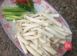 蚝油海鲜菇的做法图解2