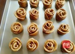 红糖黑麦花朵面包的做法图解10