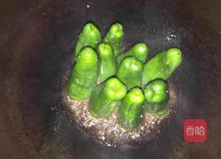 煎酿辣椒的做法图解9