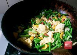 蒜苔炒鸡蛋的做法图解9
