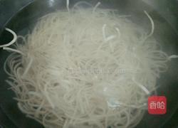 茼蒿素丸子的做法图解2