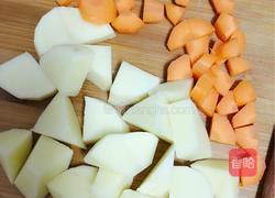 红烧土豆排骨的做法图解2