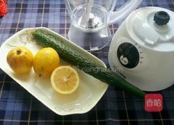 黄瓜柠檬梨汁的做法图解1