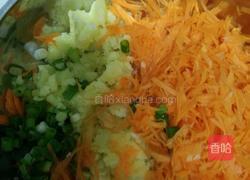 土豆煎饼(端上去还没来得及拍照)的做法图解1