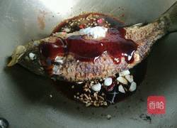 红烧鲤鱼的做法图解7