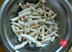 苦瓜炒肉丝的做法图解2