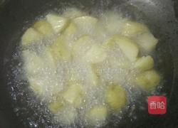 拔丝土豆的做法图解2