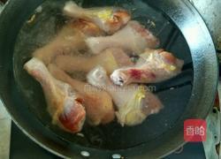 鸡腿沙锅煲的做法图解3