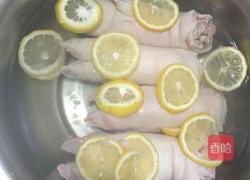 酱猪蹄的做法图解2