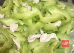 嫩肉苦瓜的做法图解6