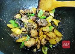 土豆焖鸡的做法图解12