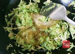 素甘蓝炒粉的做法图解6