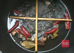 粉蒸肥肠的做法图解8