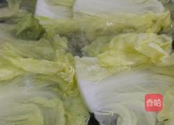 白菜肉卷的做法图解1