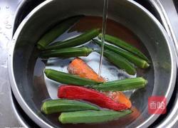 秋葵凉拌猪肚丝的做法图解2