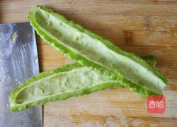 炝炒苦瓜的做法图解2