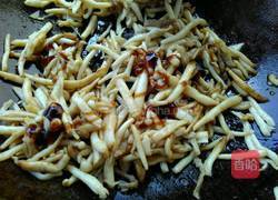 耗油牛肉海鲜菇的做法图解7