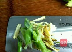 清炒西瓜皮的做法图解2