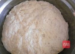 炼奶面包(中种）面包机版的做法图解1