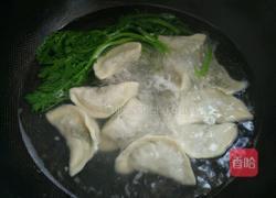 煮冻水饺(山芹菜猪肉馅)的做法图解7