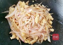 圆葱炒鸡蛋的做法图解7