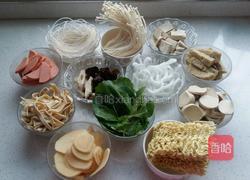 砂锅大杂烩的做法图解1