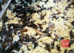 家常紫菜蛋花汤的做法图解7