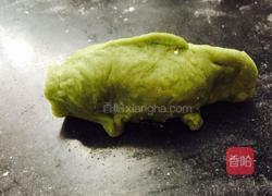 双鱼戏花的做法图解12