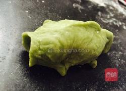 双鱼戏花的做法图解13