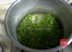 榨菜干子毛豆炒肉丝的做法图解3