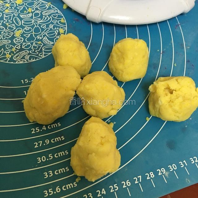 分成磨具大小球球，我是25克