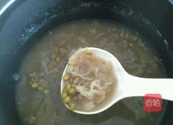绿豆银耳汤的做法图解4