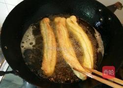 自制油条的做法图解11