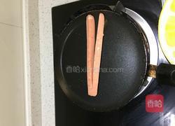 爱心火腿荷包蛋的做法图解2