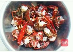 麻辣虾球的做法图解1