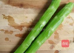 清炒莴笋片的做法图解1