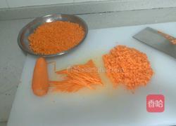 三文鱼粥的做法图解2