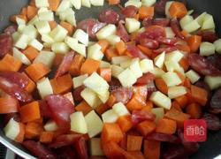 腊肠土豆焖饭的做法图解4
