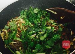 仔姜炒黄牛肉丝的做法图解9