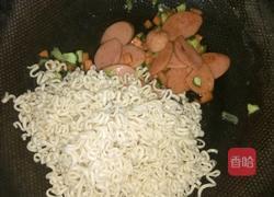 炒方便面的做法图解6