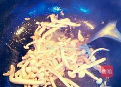 蘑菇炒肉丝的做法图解5