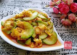 西葫芦炒鸡蛋的做法图解8