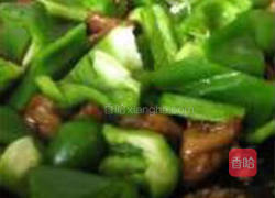 青椒炒肥肠的做法图解16